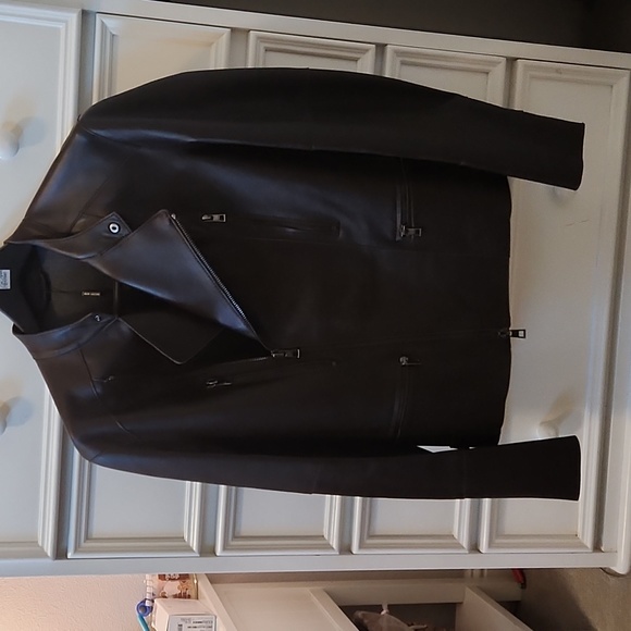 Michael Kors leather jacket - Picture 2 of 7